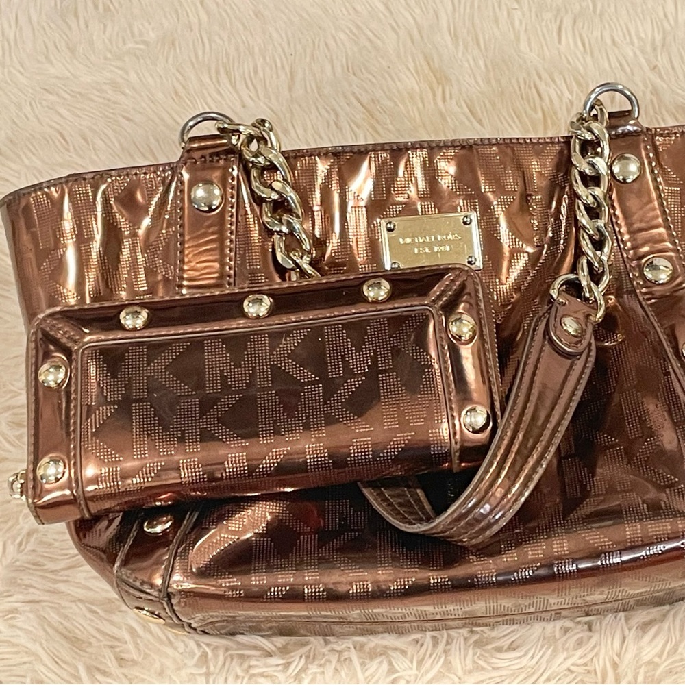 RARE Michael Kors Metallic Rose Gold/Copper Purse & Wallet Set Great Condition